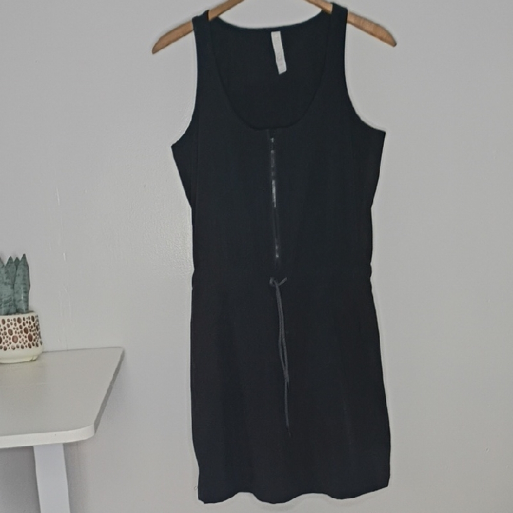 Athleta Expedition Skort Athletic Dress Tennis Dress Black Sleeveless Mini Small